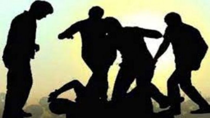 नवगछिया: खेत में भैंस चराने का विरोध करने पर युवक की पिटाई, गंभीर हालत में पीएमसीएच पूर्णिया रेफर