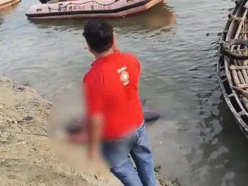 भागलपुर : गंगा से युवक का शव बरामद, तीन दिन पहले नाव से लगाई थी छलांग