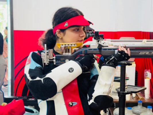 नवगछिया की बेटी ख्वाहिश शर्मा ने जर्मनी में बढ़ाया भारत का मान.. रहीं अव्वल