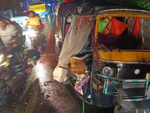 नवगछिया : NH-31 पर कांवरियों से भरे टेंपो की पिकअप से टक्कर, देवघर से लौट रहे 5 श्रद्धालु घायल