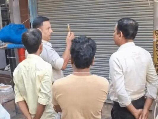 नवगछिया : ज्वेलर्स दुकान में चोरी की कोशिश नाकाम, CCTV में कैद हुए दो बदमाश